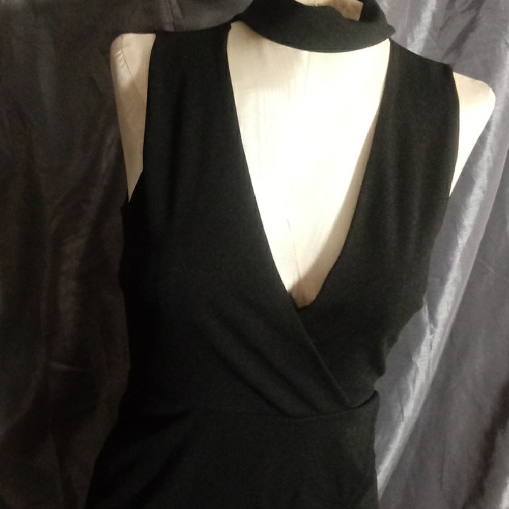 Dress - Picture 2 of 6